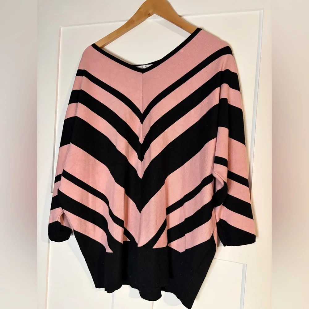 Magaschoni Woman Pink Black‎ Chevron Stripe V-Neck Dolman Sweater 1X